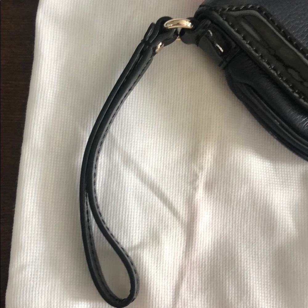 Kate Spade wristlet - Picture 4 of 4